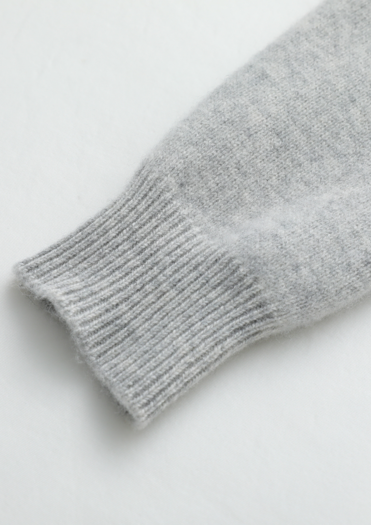 Pure Extra-Fine Merino Wool Light Gray Luzzo Set | Portovelli