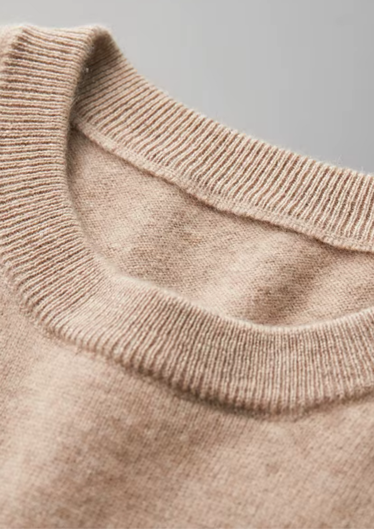 Premium Cashmere Classic Crewneck T-Shirt - Light Beige | Portovelli
