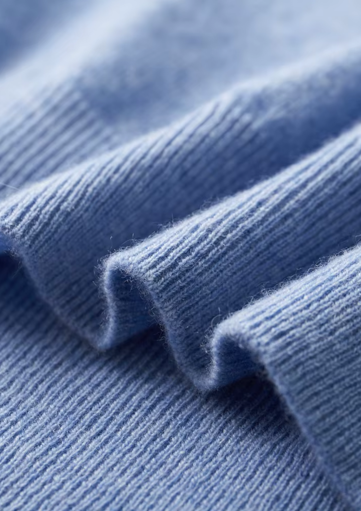 Premium Cashmere Classic Crewneck T-Shirt - Light Blue | Portovelli