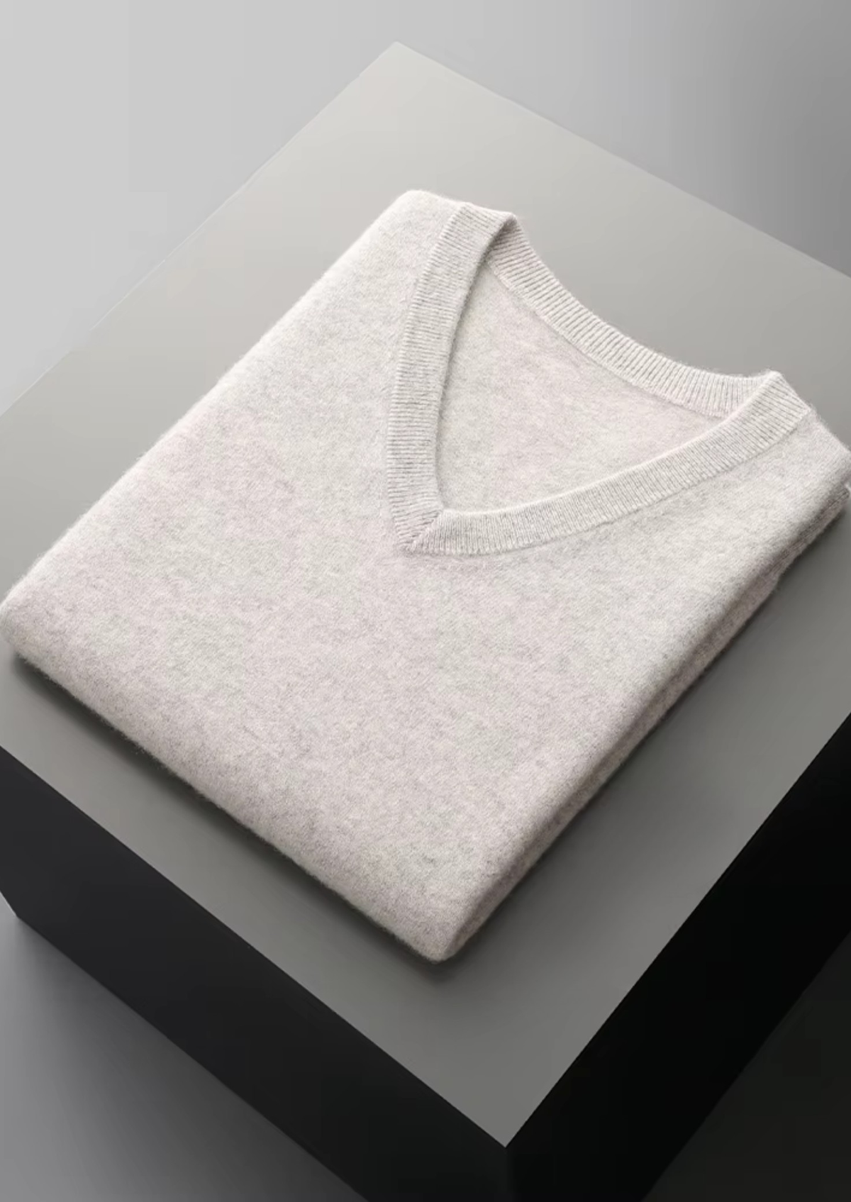Pure Extra-Fine Merino Wool V-Neck Vest | Portovelli