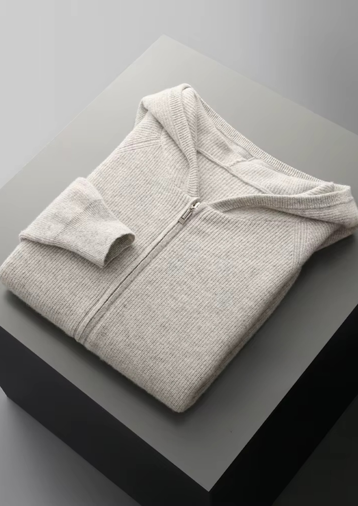 Pure Extra-Fine Merino Wool Ribbed Zip Hoodie | Portovelli