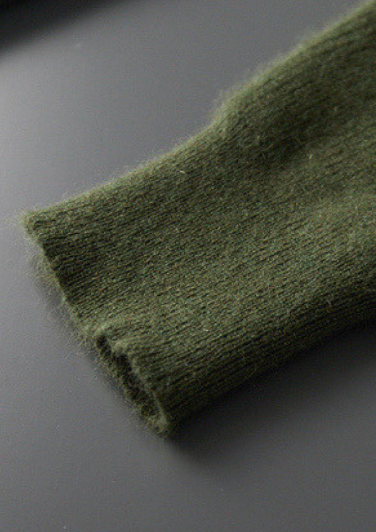 Pure Cashmere Olive Ribbed Half Zip | Portovelli