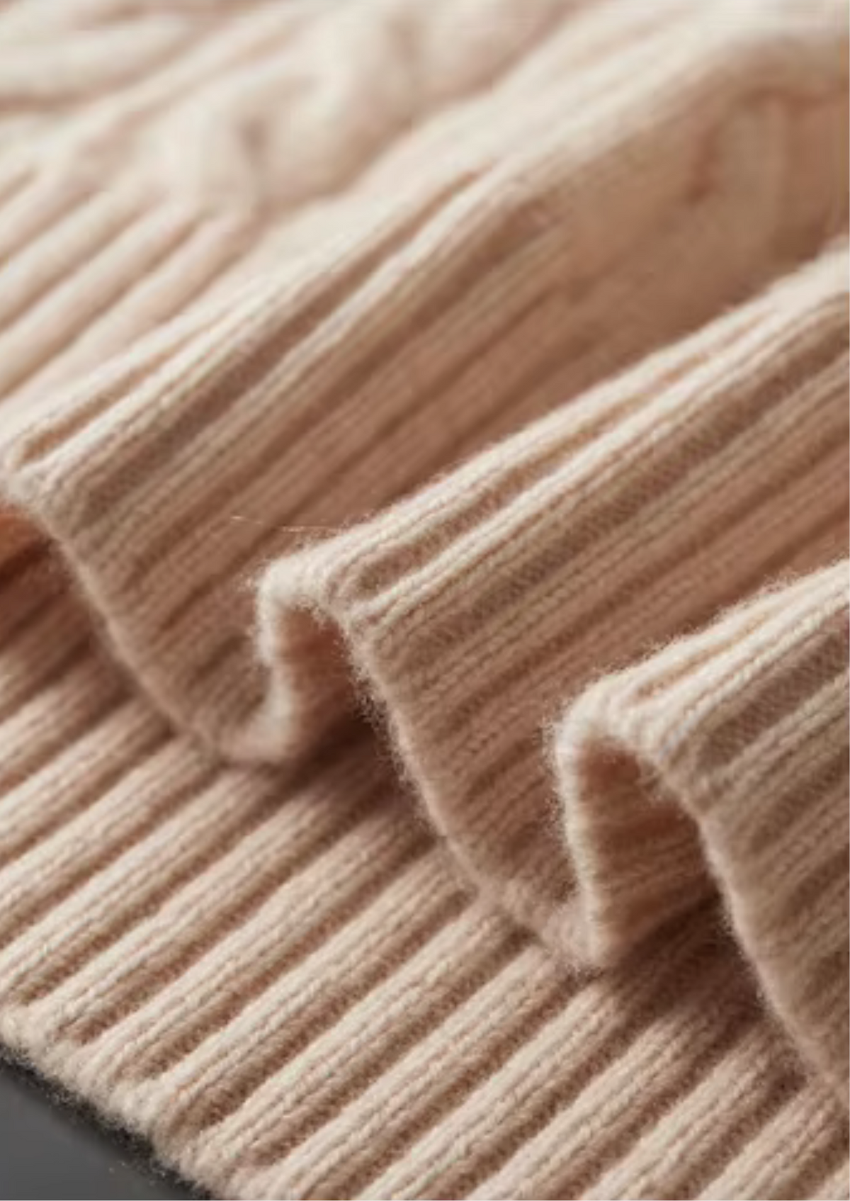 Pure Extra-Fine Merino Wool Cable Knit Crewneck | Portovelli