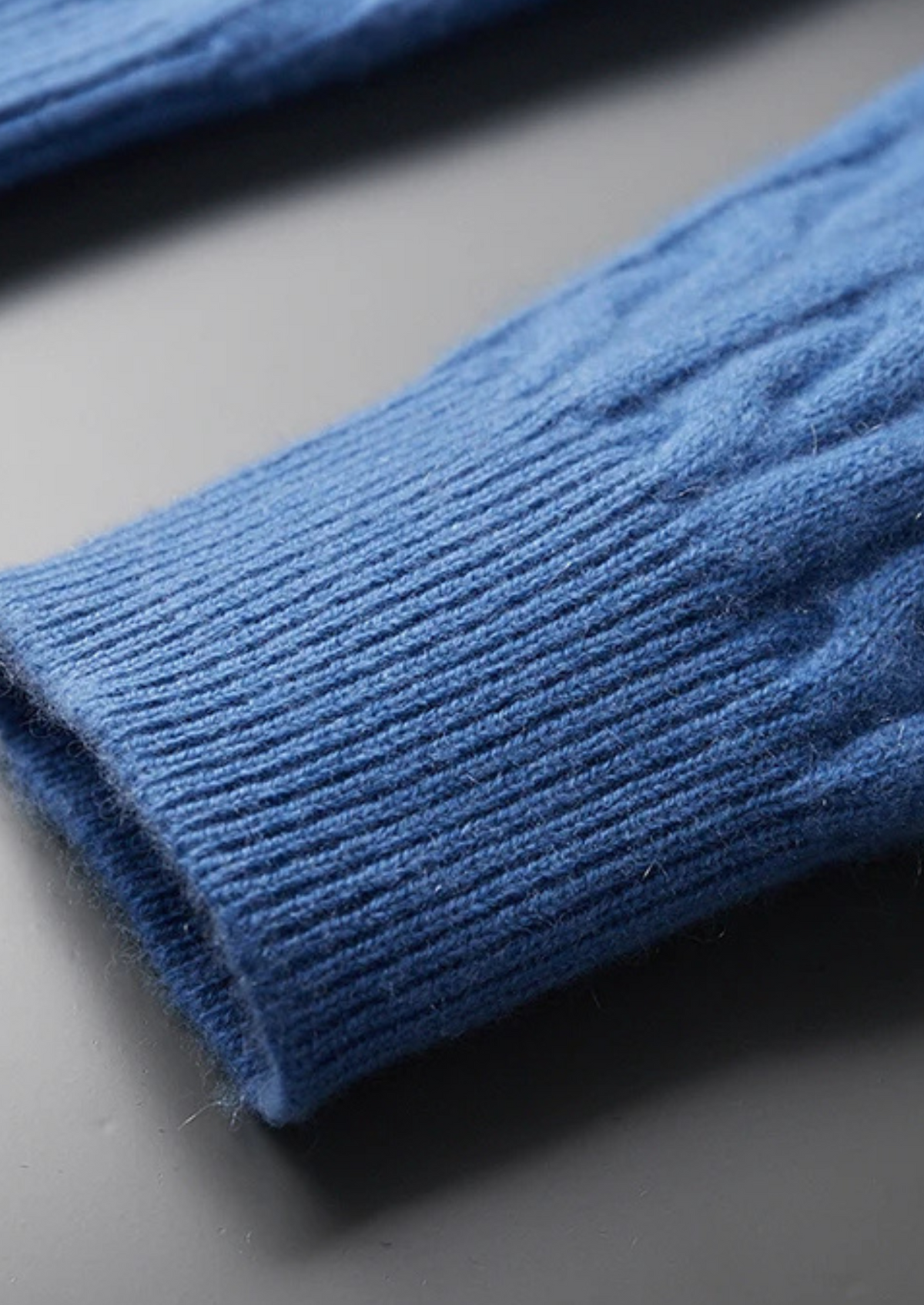 Premium Cashmere Cable Knit Zipper Hoodie | Portovelli