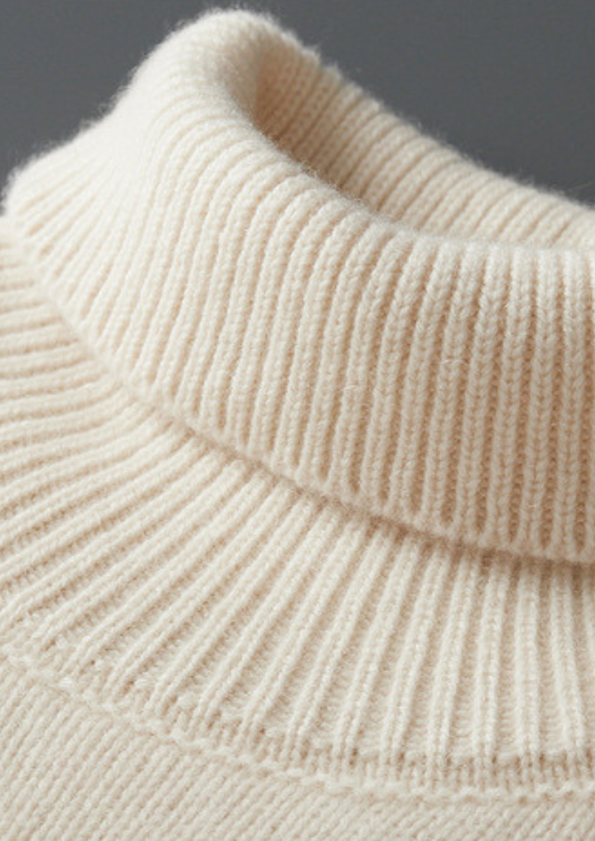 Pure Cashmere Ivory Essential Rollneck | Portovelli