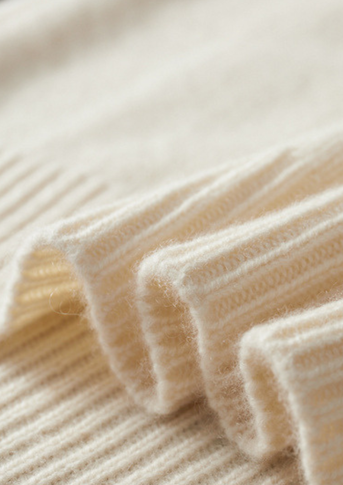 Pure Cashmere Ivory Essential Rollneck | Portovelli