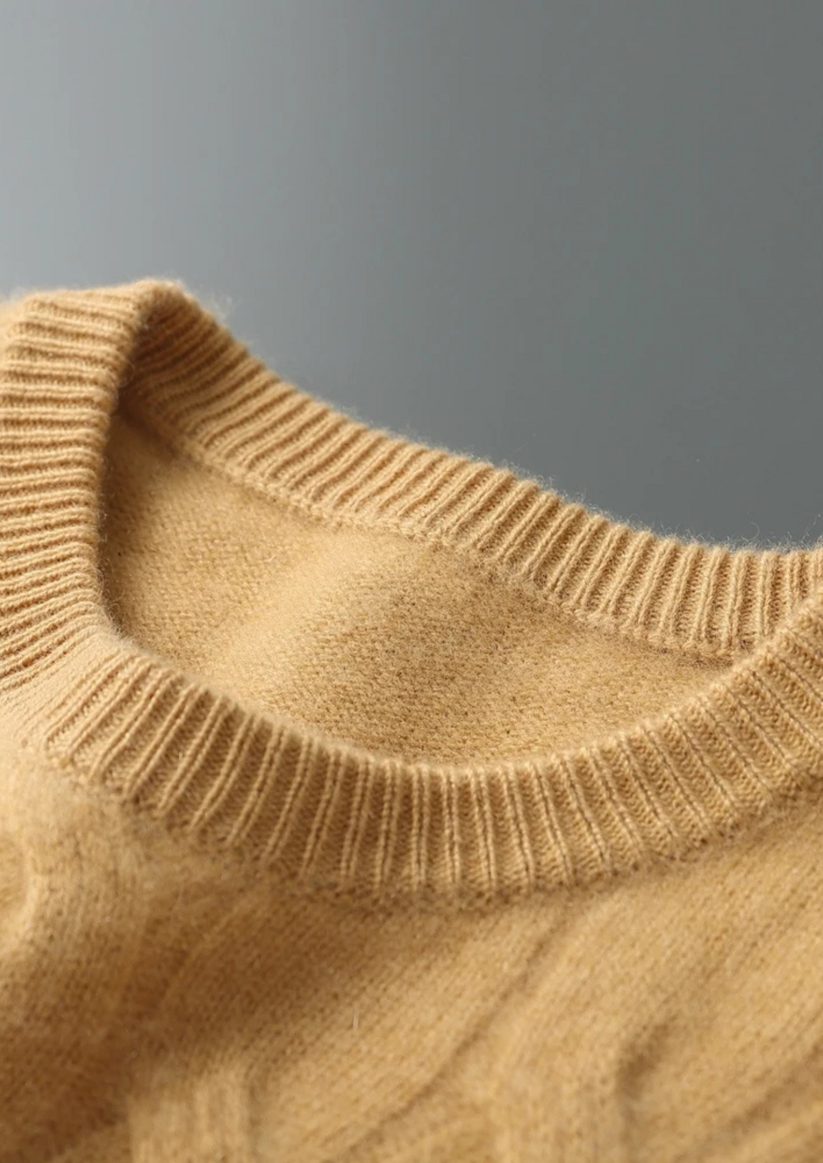 Premium Cashmere Cable Crewneck | Portovelli