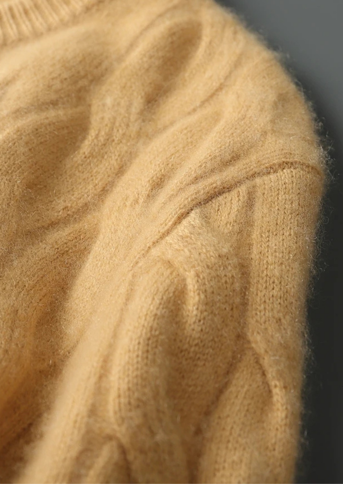 Premium Cashmere Cable Crewneck | Portovelli