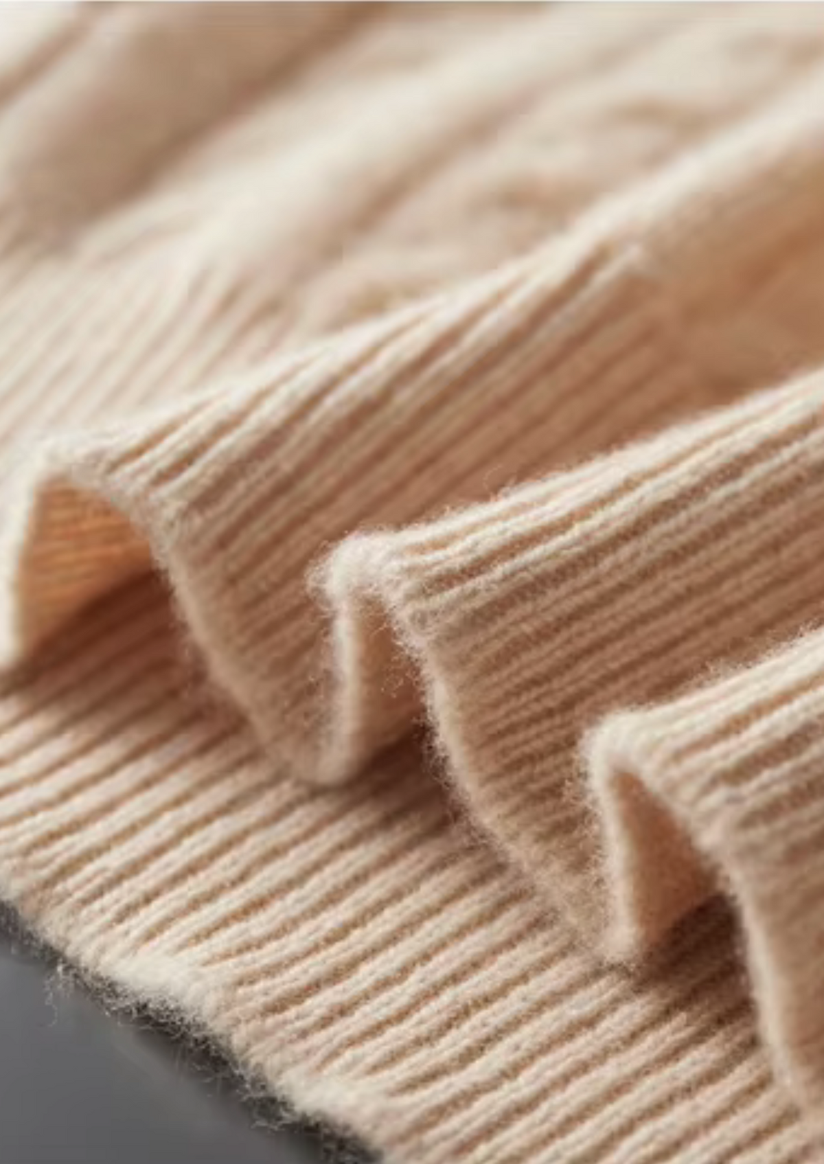 Pure Extra-Fine Merino Wool Cable Knit Henley Sweater | Portovelli