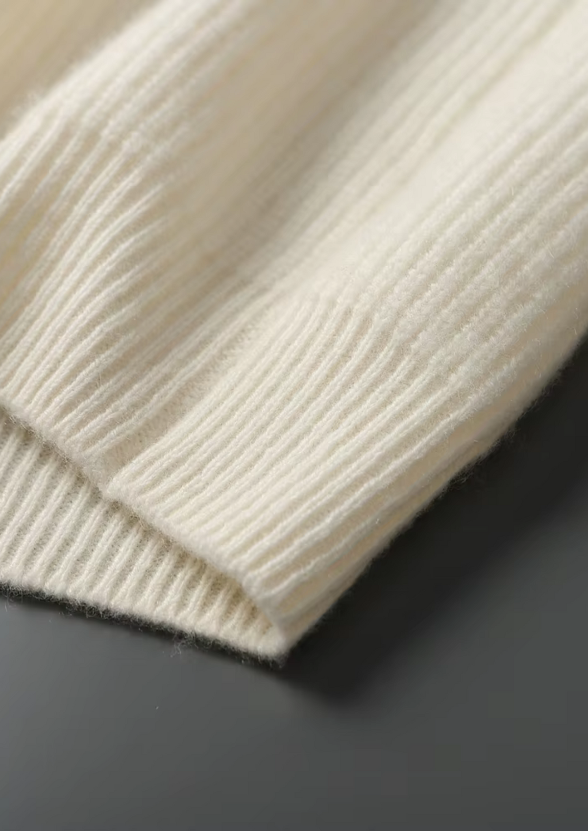 Premium Cashmere Ribbed V-Neck Sweater | Portovelli