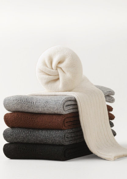 Ivory Ultra-Soft Ribbed Merino Wool Socks | Portovelli