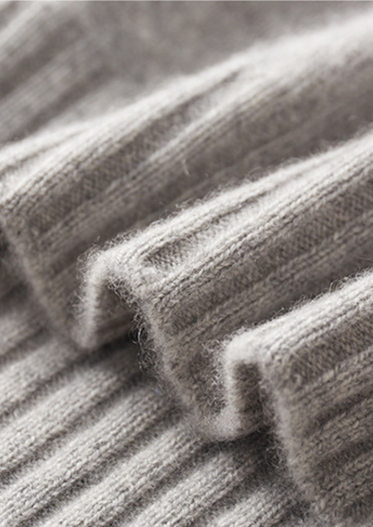 Pure Cashmere Mockneck Sweater | Portovelli