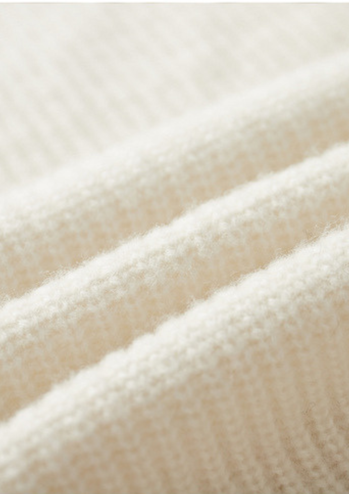 Pure Extra-Fine Merino Wool Ribbed Raglan Crewneck | Portovelli