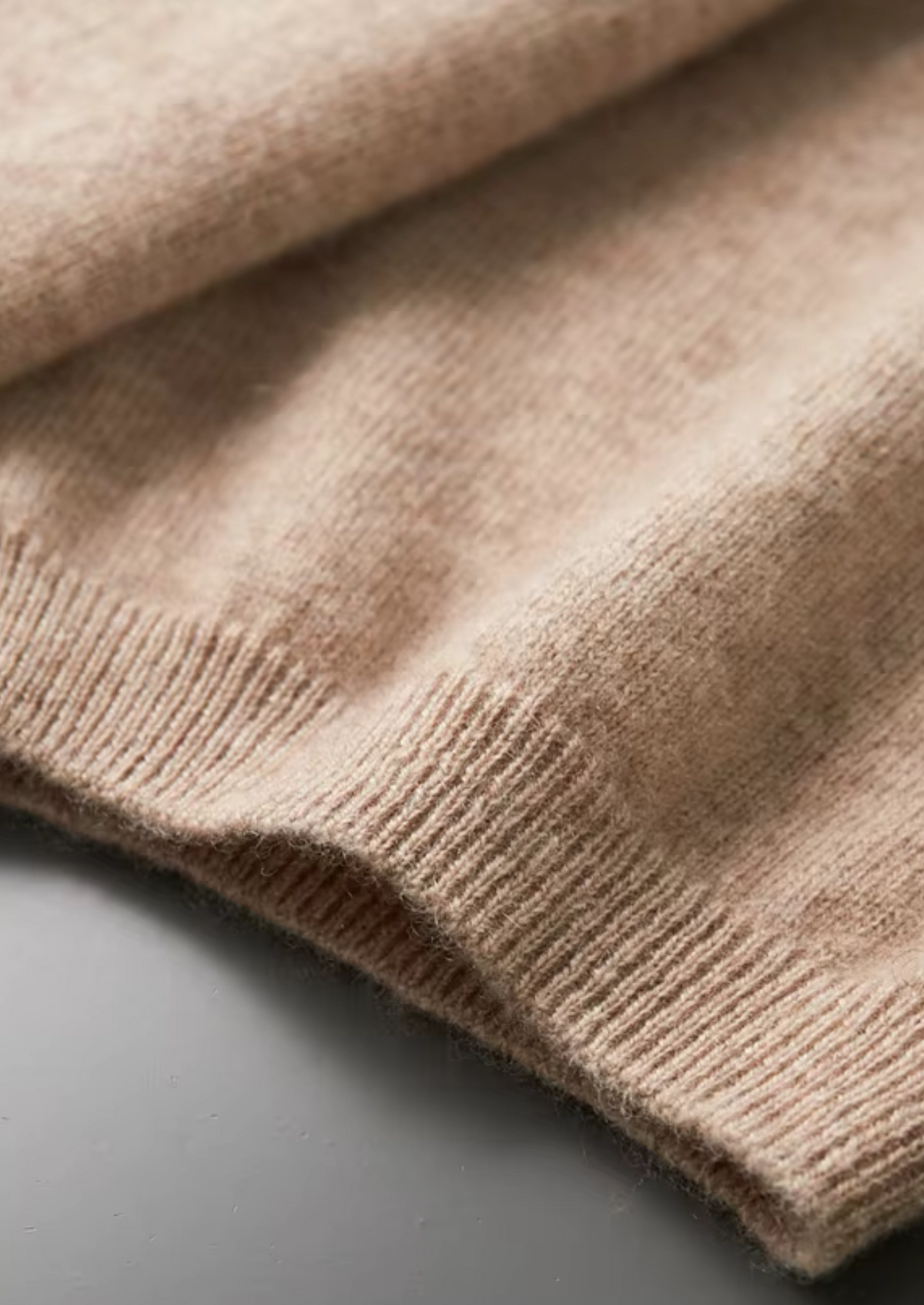Premium Cashmere Classic Crewneck T-Shirt - Light Beige | Portovelli