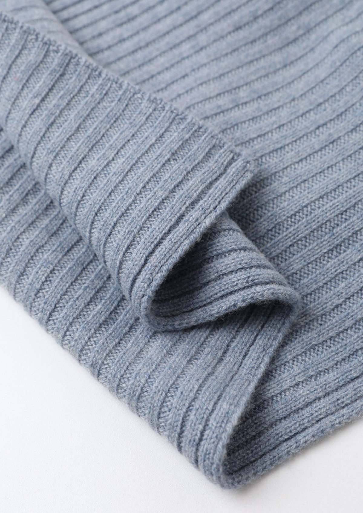 Pure Extra-Fine Merino Wool Wintertime Essentials - Light Blue | Portovelli
