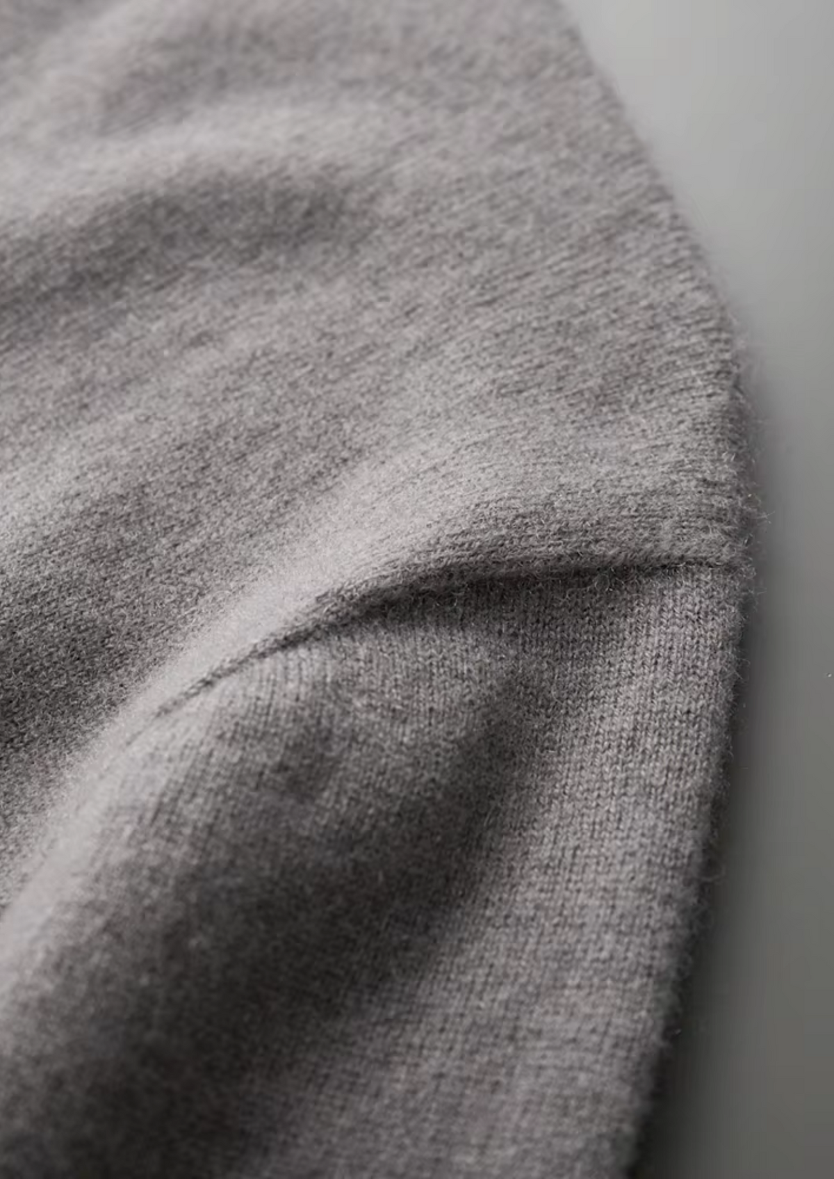 Premium Cashmere Mock Neck T-Shirt | Portovelli