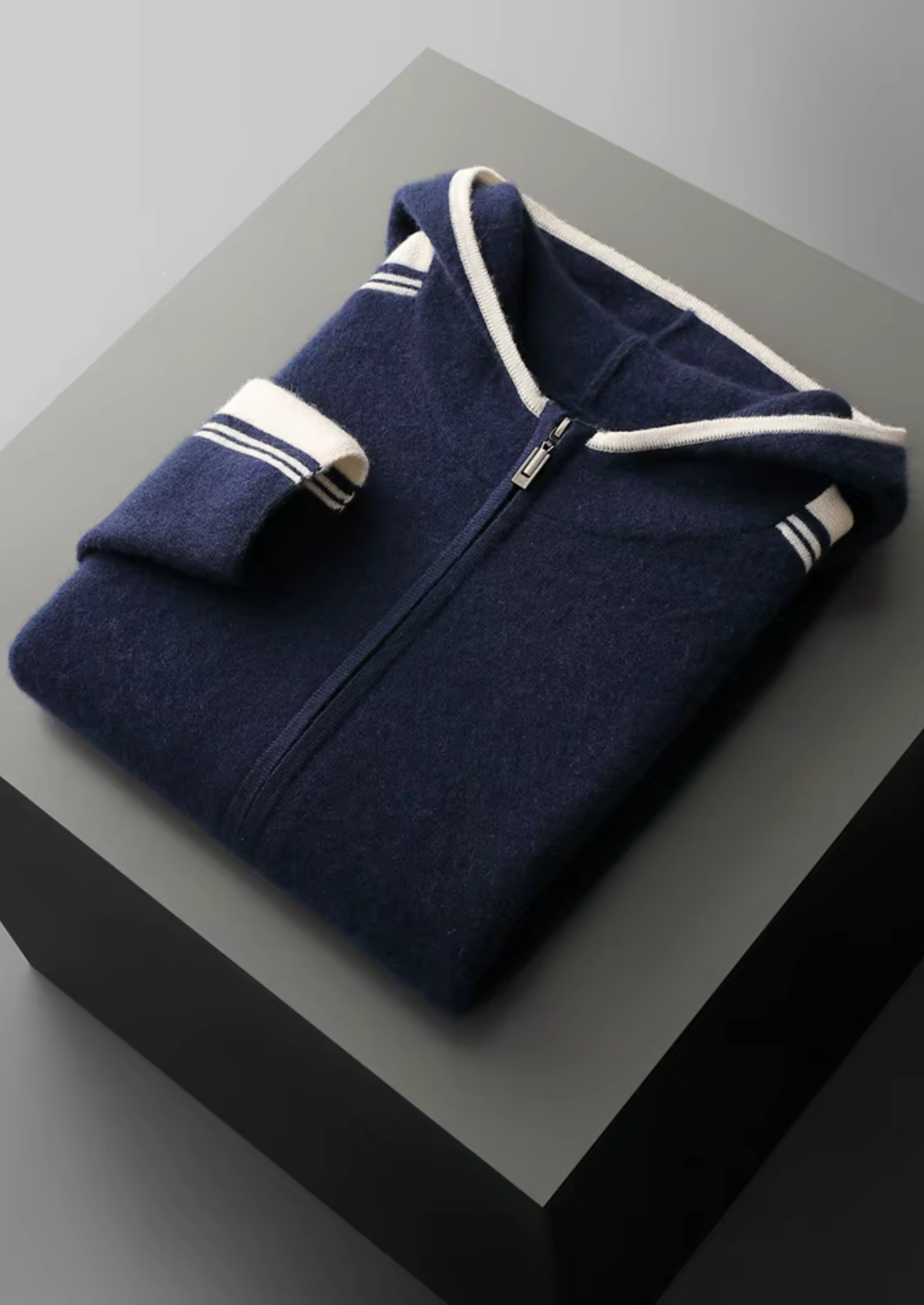 Pure Extra-Fine Merino Wool Navy Blue Damien Set | Portovelli
