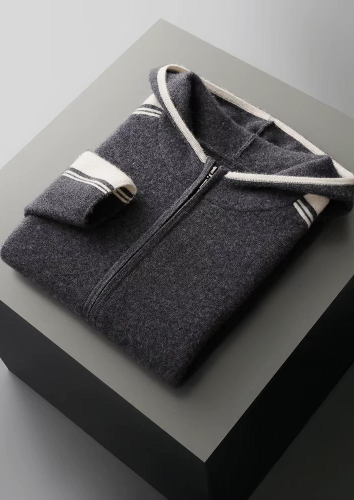 Pure Extra-Fine Merino Wool Dark Gray Damien Set | Portovelli