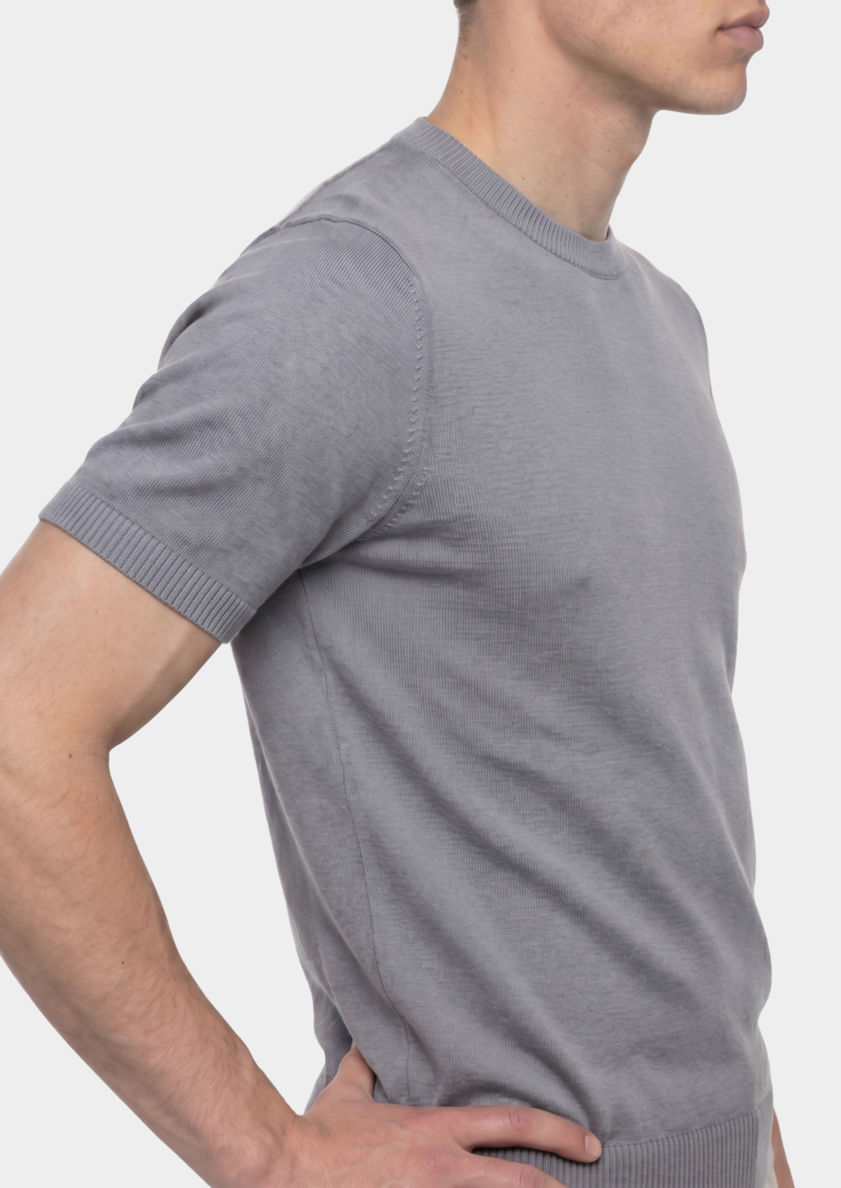 Essential Fog Gray Knitted Crewneck T-Shirt | Portovelli