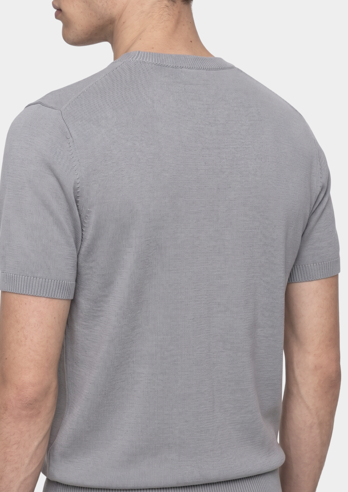 Essential Fog Gray Knitted Crewneck T-Shirt | Portovelli