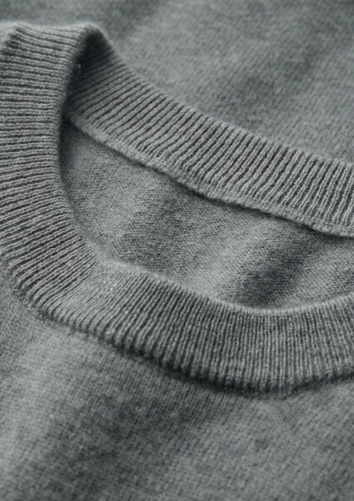 Premium Cashmere Classic Crewneck T-Shirt - Shadow Flint | Portovelli