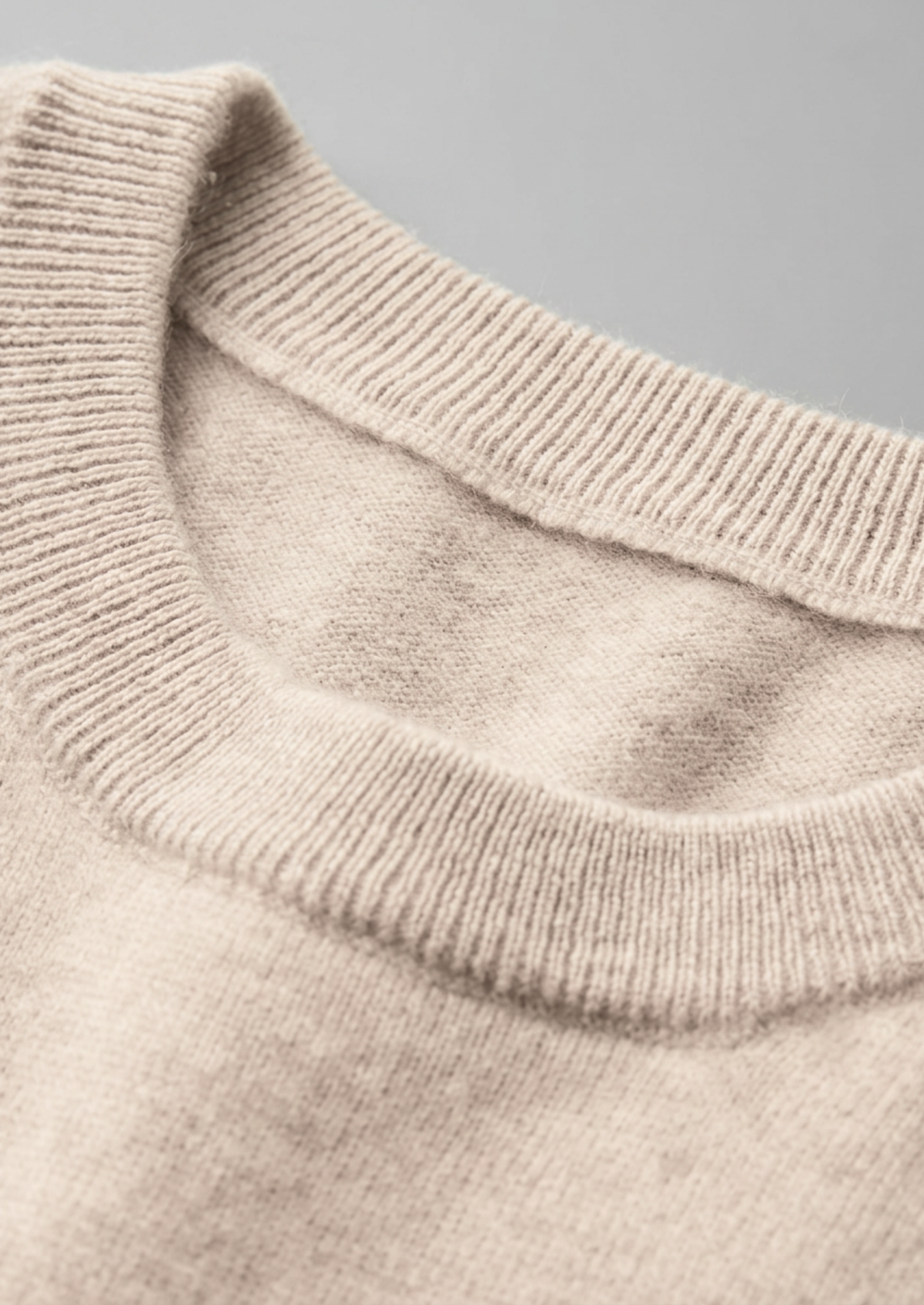 Premium Cashmere Classic Crewneck T-Shirt - Ivory Mocha | Portovelli