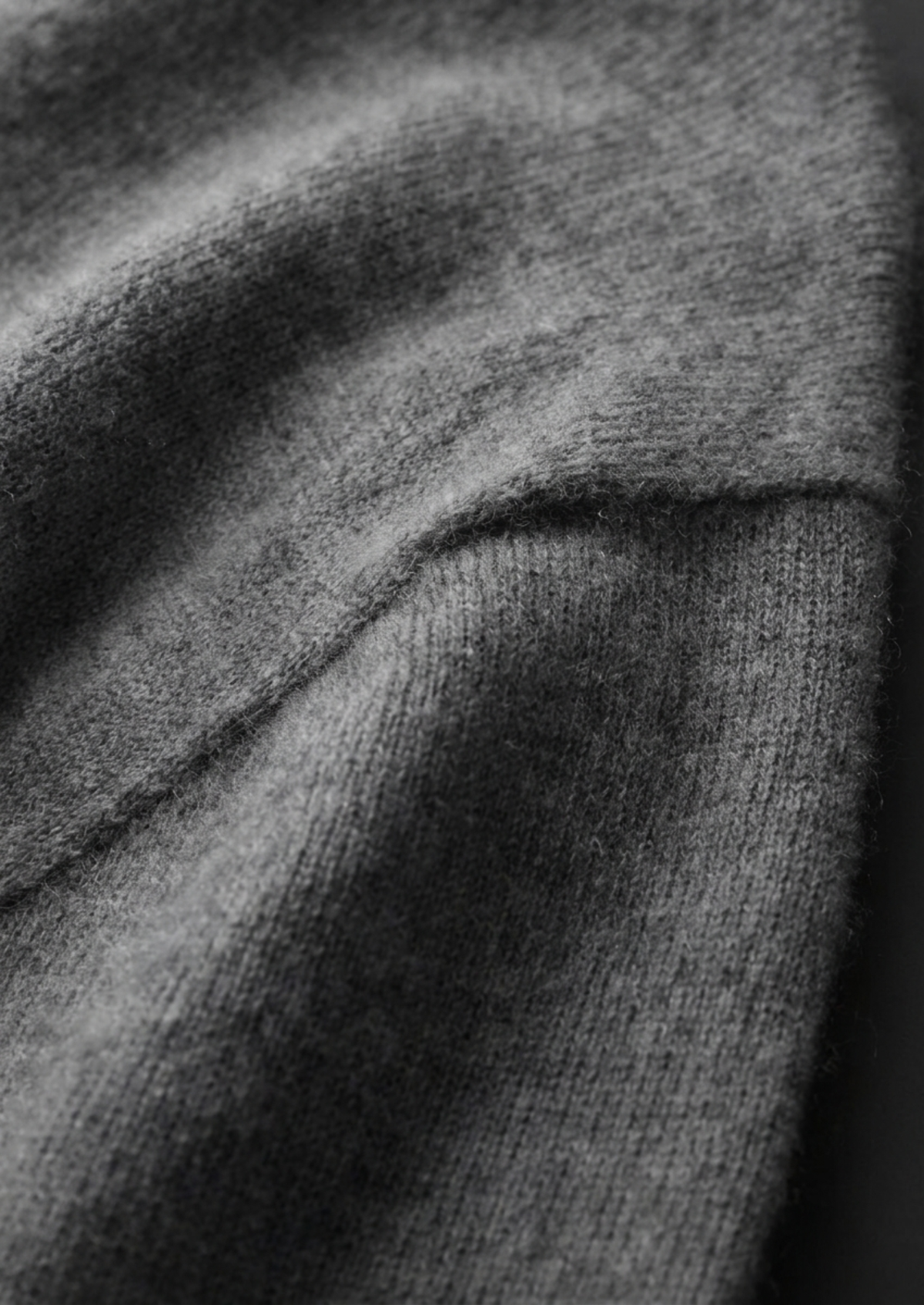 Premium Cashmere Classic Crewneck T-Shirt - Dark Gray | Portovelli
