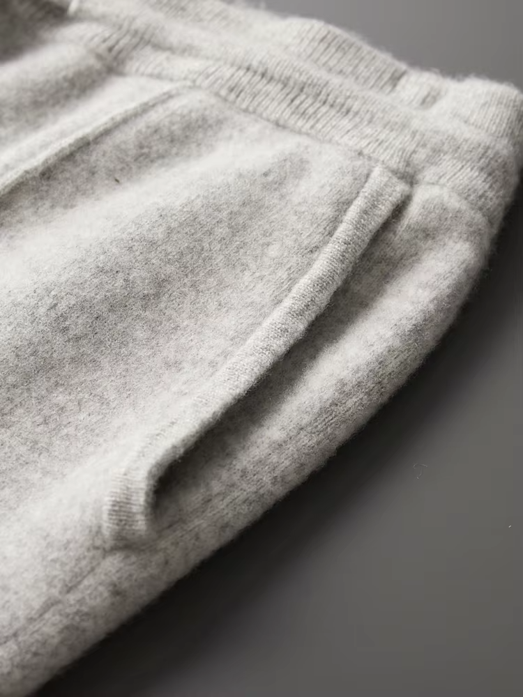 Pure Extra-Fine Merino Wool Leisure Trousers | Portovelli