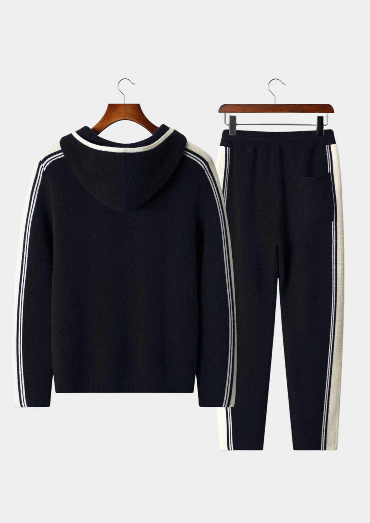 Pure Extra-Fine Merino Wool Black Damien Set | Portovelli