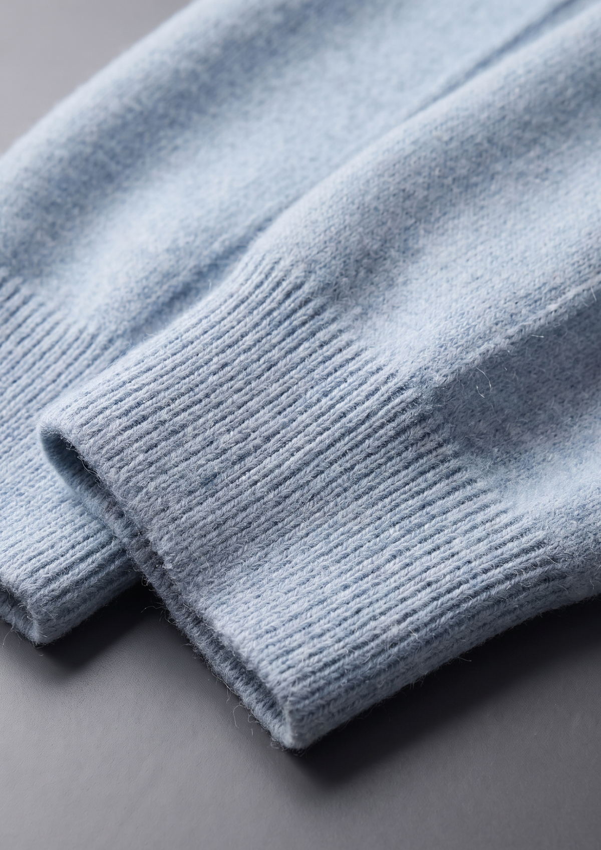 Pure Extra-Fine Merino Wool Light Blue Luzzo Set | Portovelli