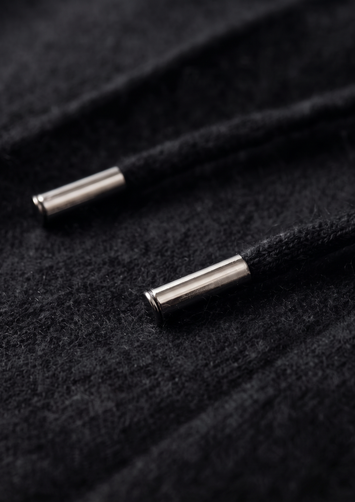 Pure Extra-Fine Merino Wool Black Luzzo Set | Portovelli