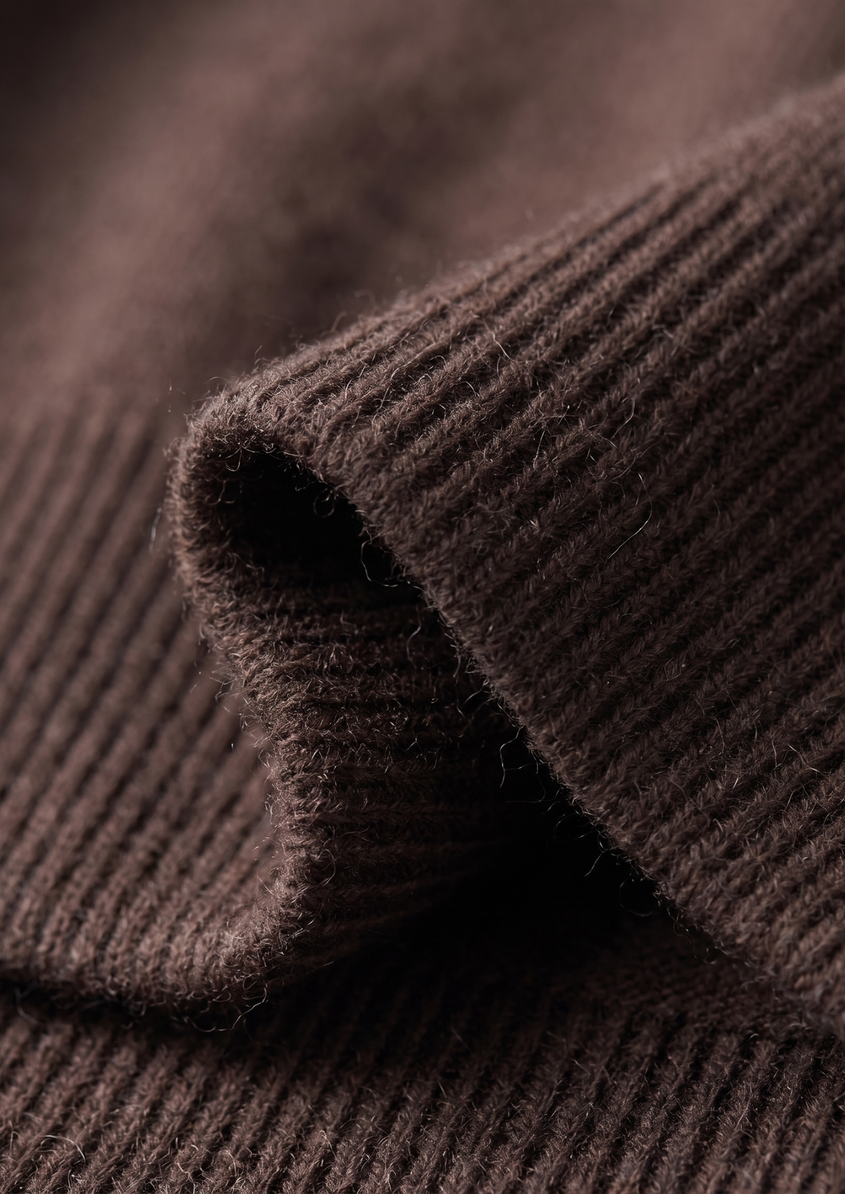 Pure Extra-Fine Merino Wool Dark Brown Luzzo Set | Portovelli